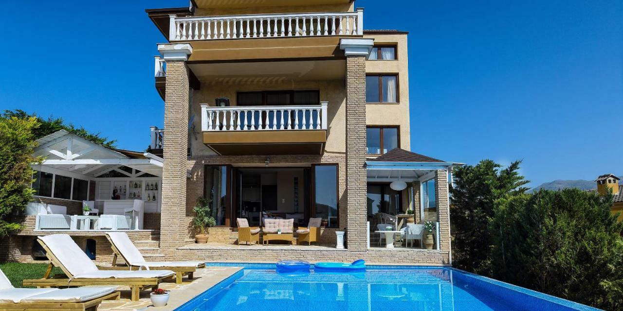 Villa Deluxe Sight Ioannina Buitenkant foto