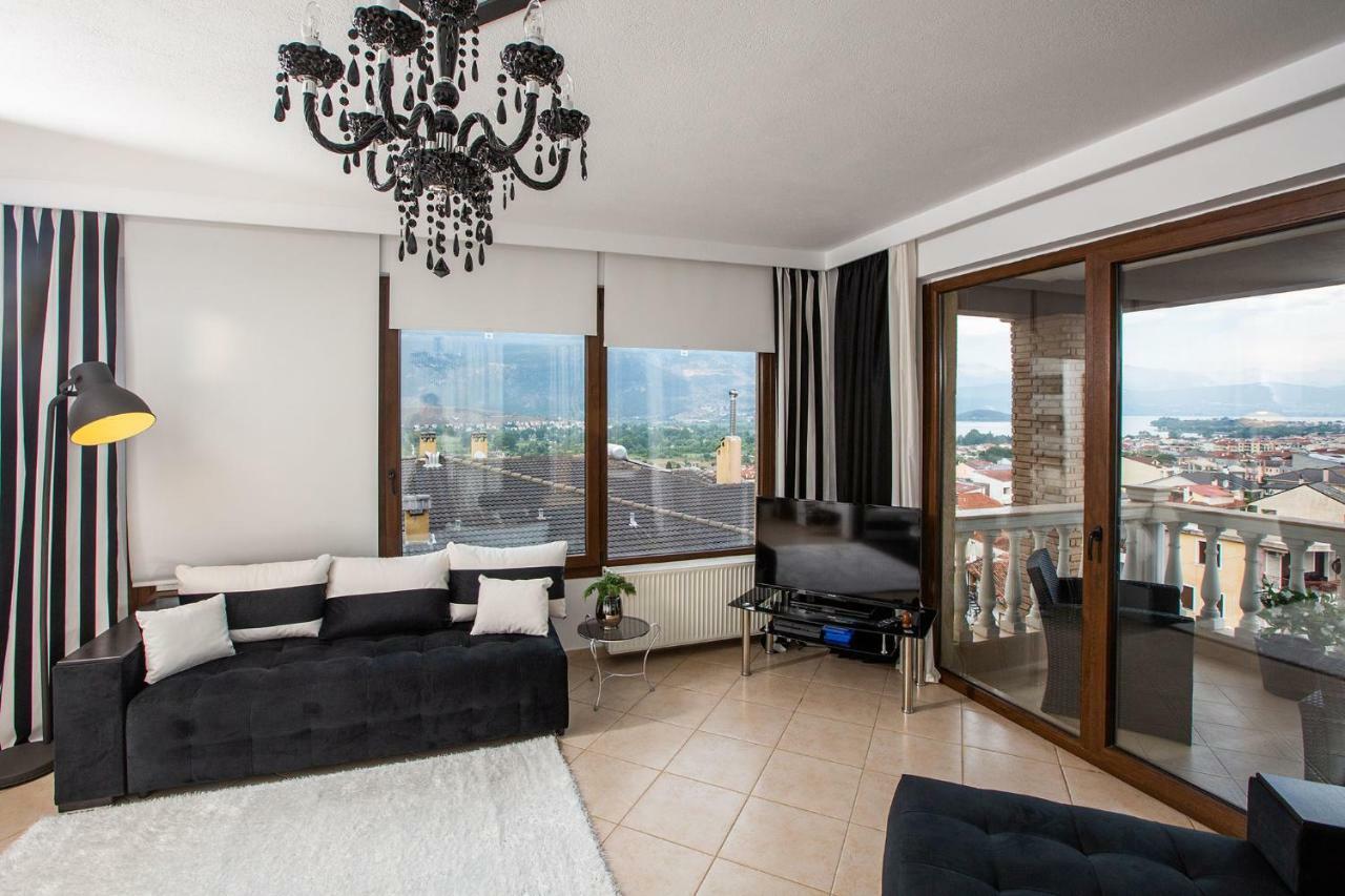 Villa Deluxe Sight Ioannina Buitenkant foto